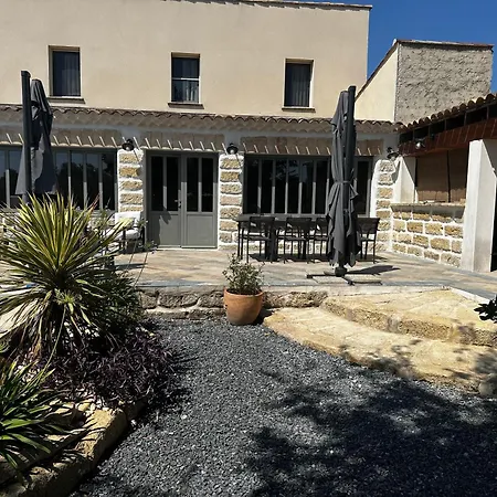 Semesterbostad Provencal House Vauvert